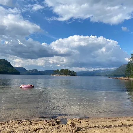 Nissedal- En Liten Perle Ved Nisser Nyaraló